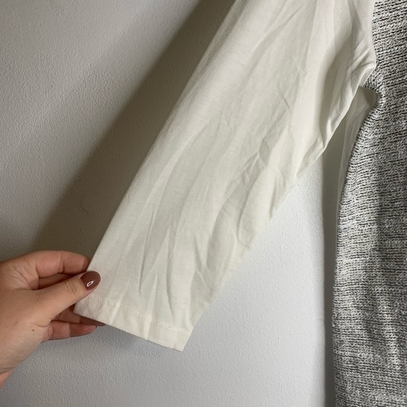 Van Heusen 3/4 Sleeves White and Grey Top Medium - Picture 4 of 8
